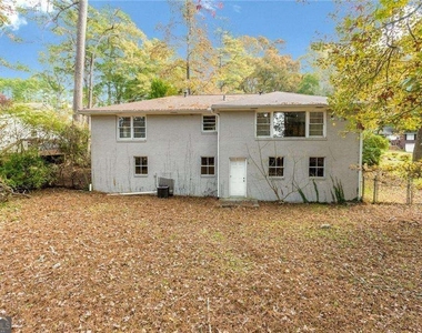 2720 Stonecreek Road Se - Photo Thumbnail 30