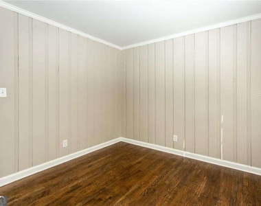 2720 Stonecreek Road Se - Photo Thumbnail 18