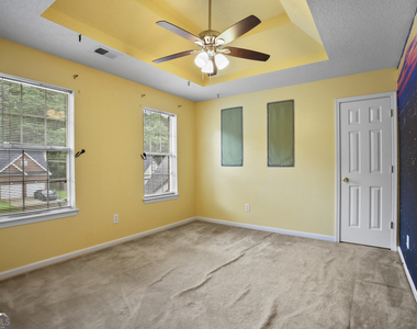 2224 Eagles Nest Circle - Photo Thumbnail 6