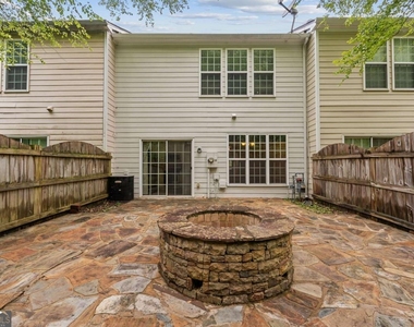 2012 Hailston Drive - Photo Thumbnail 31