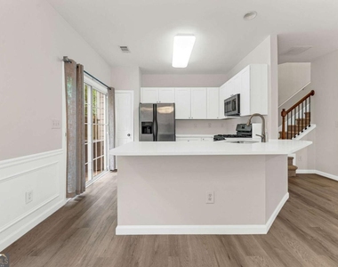 2012 Hailston Drive - Photo Thumbnail 12
