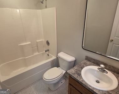 5022 Winfield Drive - Photo Thumbnail 12