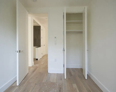 1509 Jefferson Avenue - Photo Thumbnail 10