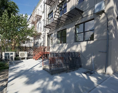1509 Jefferson Avenue - Photo Thumbnail 6