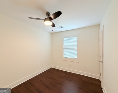 1109 Ira Street Sw - Photo Thumbnail 12