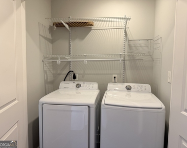 1109 Ira Street Sw - Photo Thumbnail 5