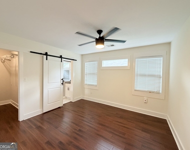 1109 Ira Street Sw - Photo Thumbnail 7