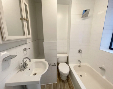 1427 York Avenue - Photo Thumbnail 1