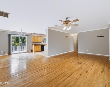 1317 3rd Avenue - Photo Thumbnail 7