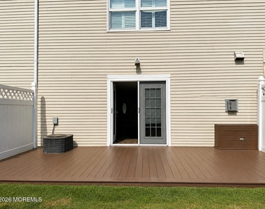 75 E Washington Street - Photo Thumbnail 19