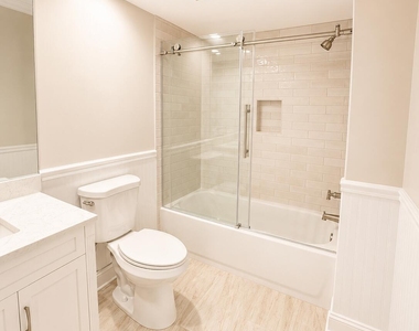 75 E Washington Street - Photo Thumbnail 12