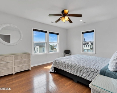 27 Arnold Avenue - Photo Thumbnail 14