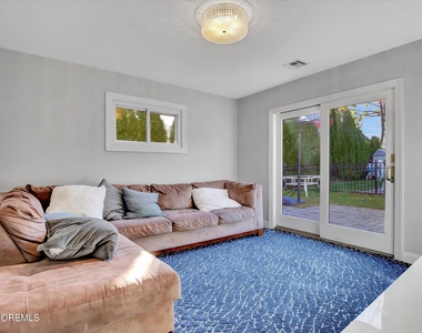 980 Woodgate Avenue - Photo Thumbnail 12