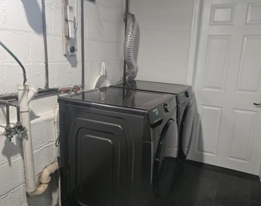 832 Dewey St - Photo Thumbnail 14