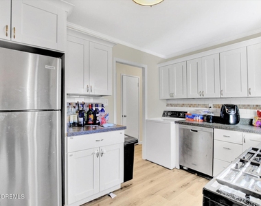 972 Woodgate Avenue - Photo Thumbnail 7