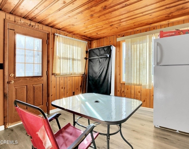 972 Woodgate Avenue - Photo Thumbnail 11