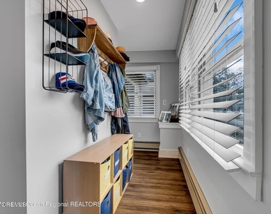 515 Monmouth Road - Photo Thumbnail 6