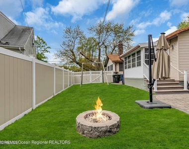 515 Monmouth Road - Photo Thumbnail 24
