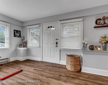 515 Monmouth Road - Photo Thumbnail 5