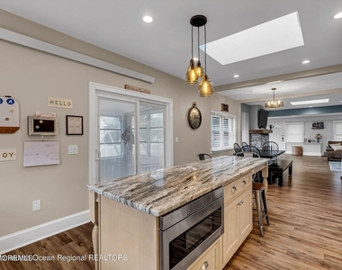 515 Monmouth Road - Photo Thumbnail 29