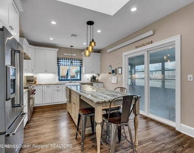 515 Monmouth Road - Photo Thumbnail 28