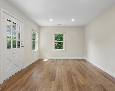 25 Alma Ave - Photo Thumbnail 8