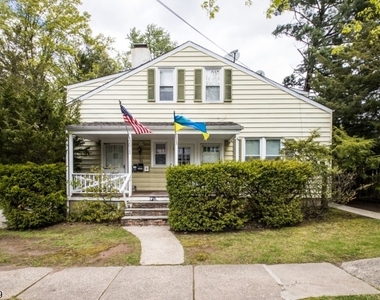 2011 Stecher Ave - Photo Thumbnail 5