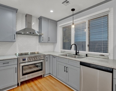 1 Lenox Place - Photo Thumbnail 10