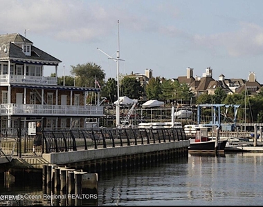 8 E Front Street - Photo Thumbnail 6