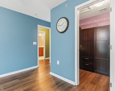 302 Rotando Way - Photo Thumbnail 15