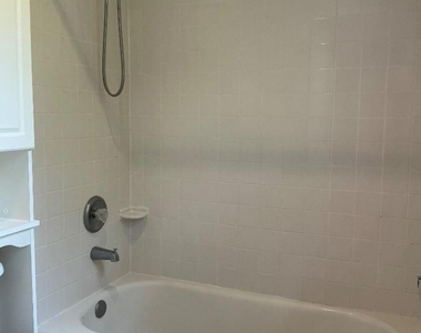 125 Summit Ave - Photo Thumbnail 17