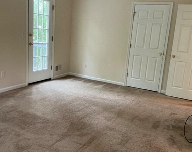 125 Summit Ave - Photo Thumbnail 15