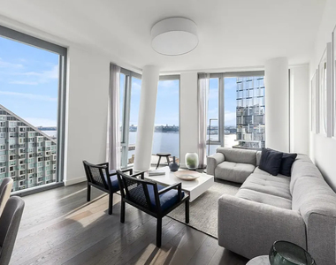 West 59th Street - Photo Thumbnail 11