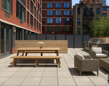 West 55th Street - Photo Thumbnail 4