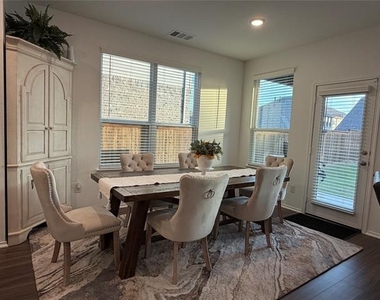 6012 Gully Grove Drive - Photo Thumbnail 5