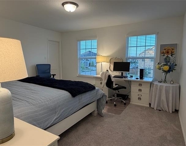 6012 Gully Grove Drive - Photo Thumbnail 20