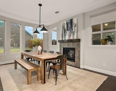 1600 Wichita Drive - Photo Thumbnail 5