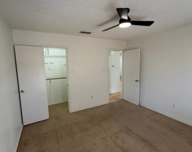 3006 Post Oak Drive - Photo Thumbnail 9