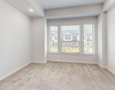 336 Buck Ridge Drive - Photo Thumbnail 12