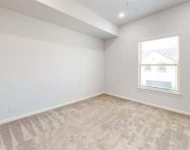 336 Buck Ridge Drive - Photo Thumbnail 10