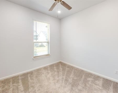 336 Buck Ridge Drive - Photo Thumbnail 9