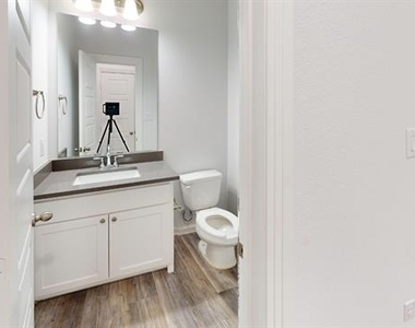 336 Buck Ridge Drive - Photo Thumbnail 18