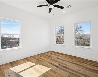 3058 Hardy Street - Photo Thumbnail 22