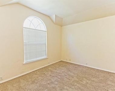 8713 Somerville Way - Photo Thumbnail 18