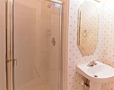 8713 Somerville Way - Photo Thumbnail 15