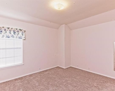 8713 Somerville Way - Photo Thumbnail 29