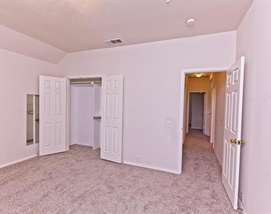 8713 Somerville Way - Photo Thumbnail 30