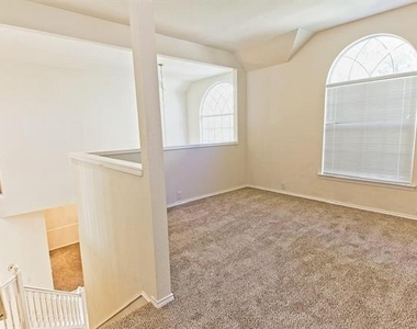 8713 Somerville Way - Photo Thumbnail 17
