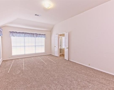 8713 Somerville Way - Photo Thumbnail 20