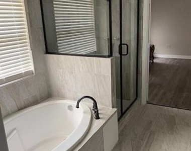 402 Paula Road - Photo Thumbnail 12